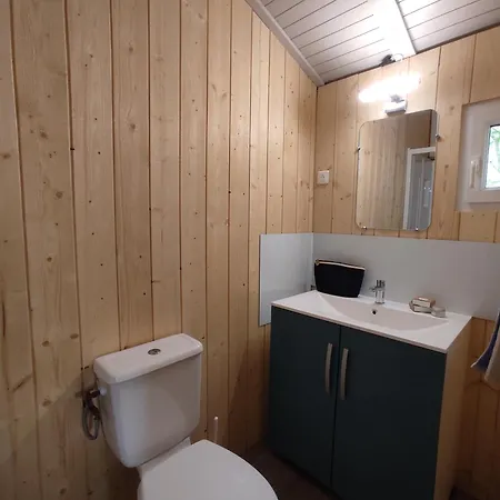 Campingplatz Le Rouge Gorge **** 10' Puy Du Fou 4*