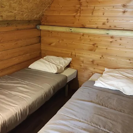 Campingplads Le Rouge Gorge **** 10' Puy Du Fou 4*
