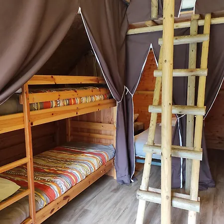 Le Rouge Gorge **** 10' Puy Du Fou 4*