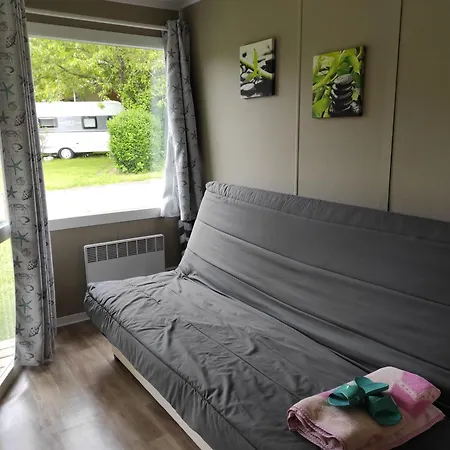 Le Rouge Gorge **** 10' Puy Du Fou Campingplatz Saint-Laurent-sur-Sèvre