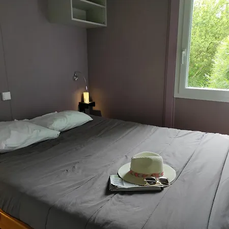 Le Rouge Gorge **** 10' Puy Du Fou 4*