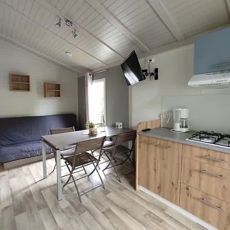 Campingplatz Le Rouge Gorge **** 10' Puy Du Fou Saint-Laurent-sur-Sèvre