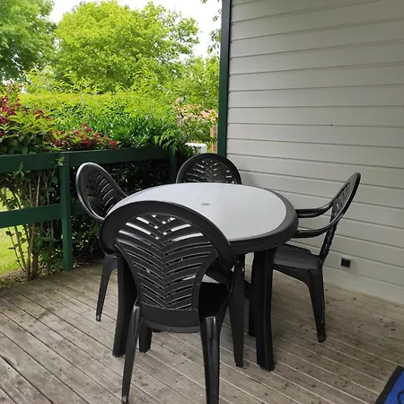 Le Rouge Gorge **** 10' Puy Du Fou Campingplatz 4*