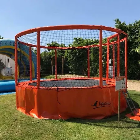 Le Rouge Gorge **** 10' Puy Du Fou Saint-Laurent-sur-Sèvre