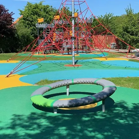 Le Rouge Gorge **** 10' Puy Du Fou Saint-Laurent-sur-Sèvre