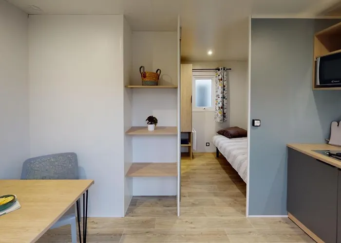 Le Rouge Gorge **** 10' Puy Du Fou Kemping 4*