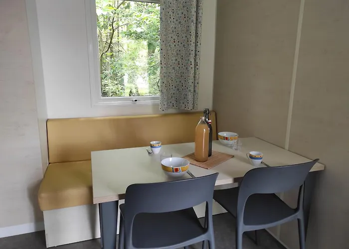 Le Rouge Gorge **** 10' Puy Du Fou Kemping 4*