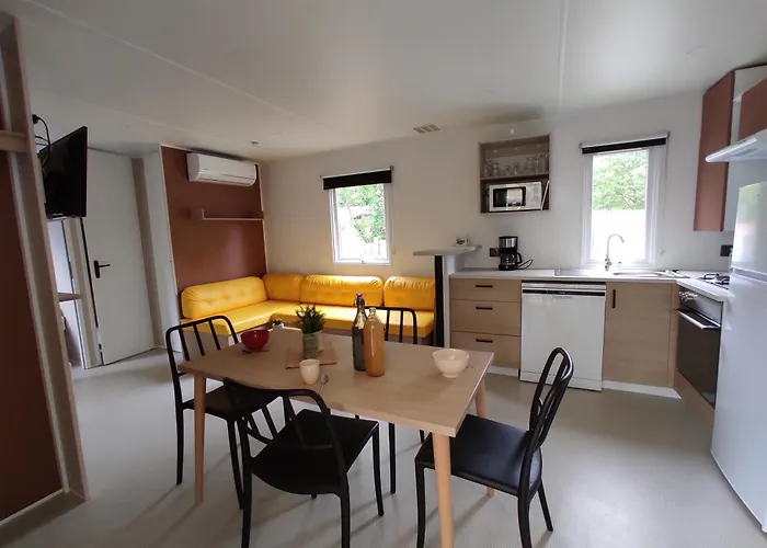 Kemping Le Rouge Gorge **** 10' Puy Du Fou Saint-Laurent-sur-Sèvre