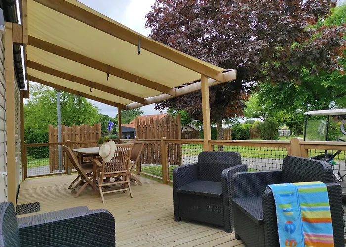 Le Rouge Gorge **** 10' Puy Du Fou Kemping Saint-Laurent-sur-Sèvre