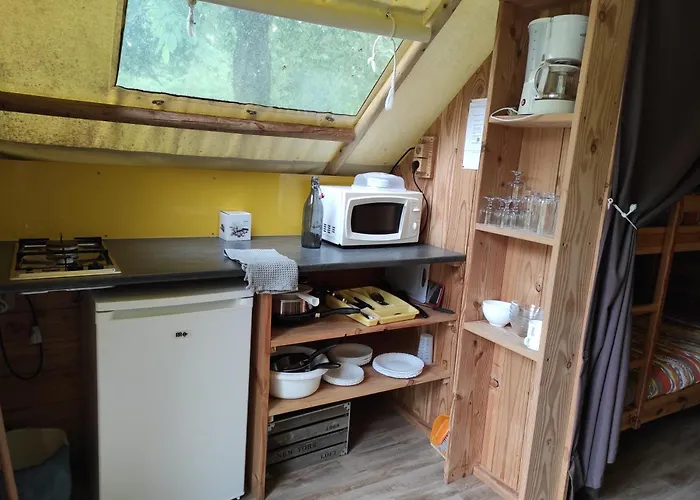 Le Rouge Gorge **** 10' Puy Du Fou