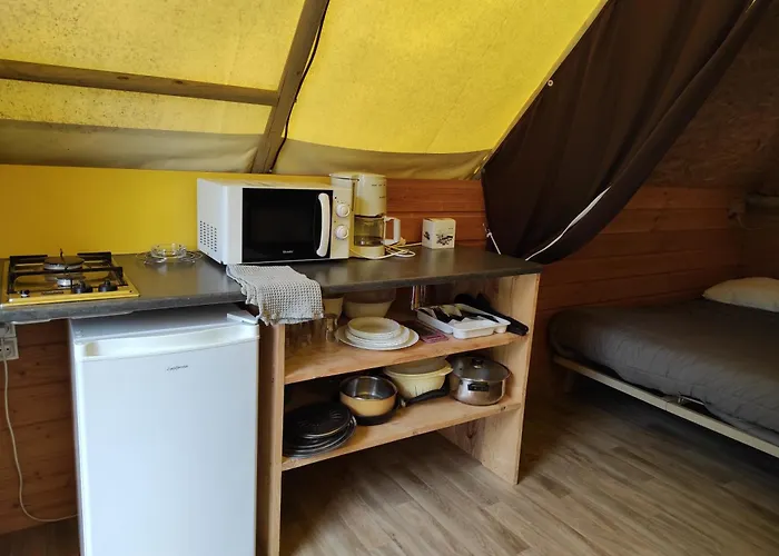 Le Rouge Gorge **** 10' Puy Du Fou