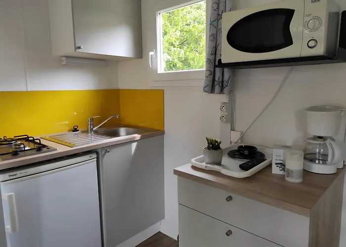 Kemping Le Rouge Gorge **** 10' Puy Du Fou 4*