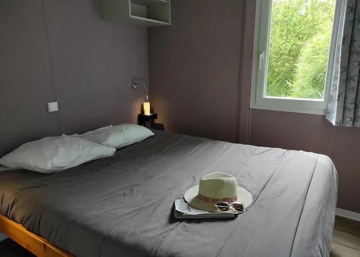 Le Rouge Gorge **** 10' Puy Du Fou 4*