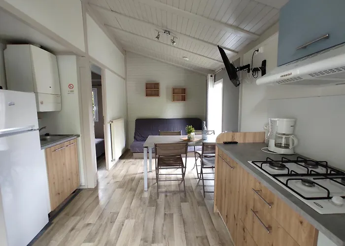 Le Rouge Gorge **** 10' Puy Du Fou 4* Сен-Лоран-сюр-Севр