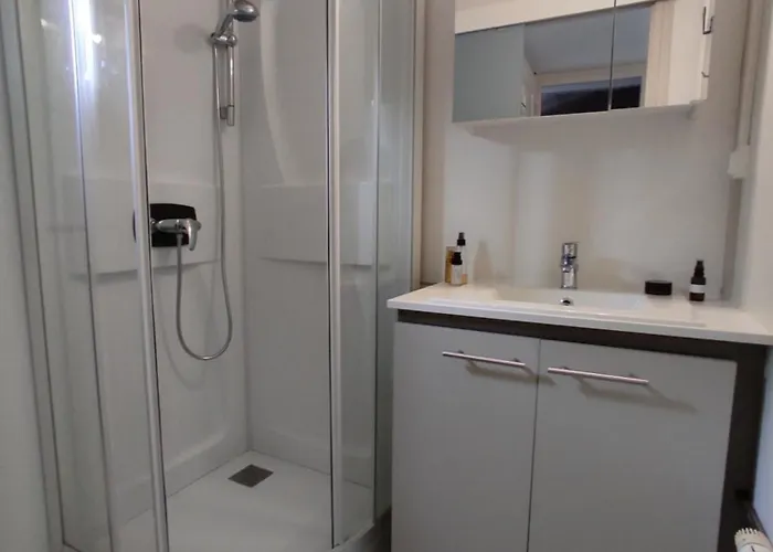 Le Rouge Gorge **** 10' Puy Du Fou Kemping Saint-Laurent-sur-Sèvre